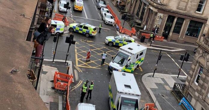 Al menos tres muertos en un apuñalamiento múltiple en Glasgow