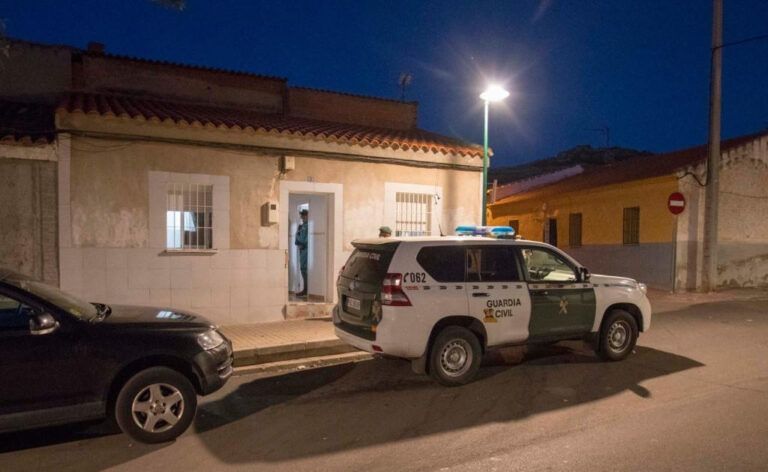 Guardia Civil y operacion antidroga en Puertollano 3