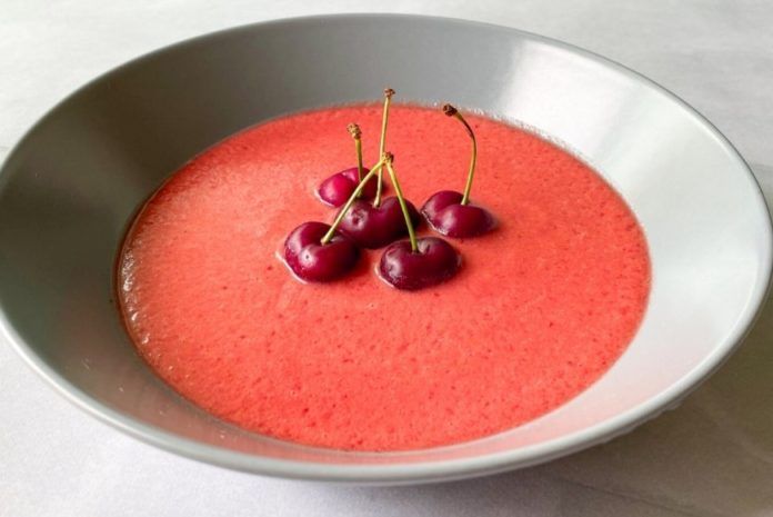 gazpacho de cerezas