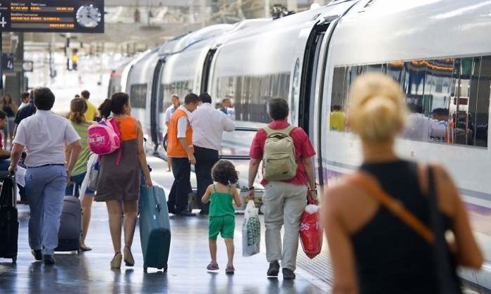 renfe trenes pasajeros anden