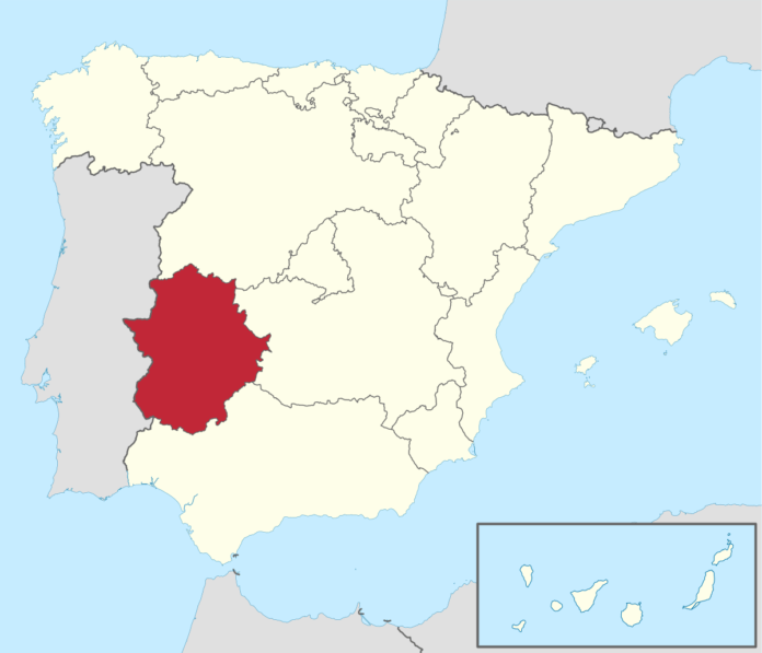 1200px Extremadura in Spain plus Canarias.svg