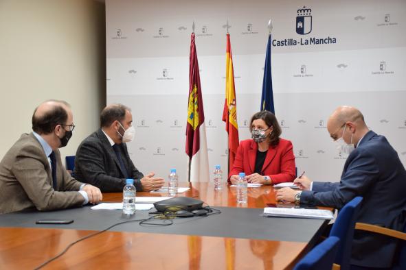 El Gobierno de Castilla La Mancha subraya su compromiso con los proyectos de sostenibilidad y digitalizacion en el sector industrial