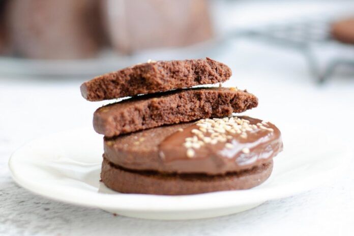 interior de las galletas de chocolate