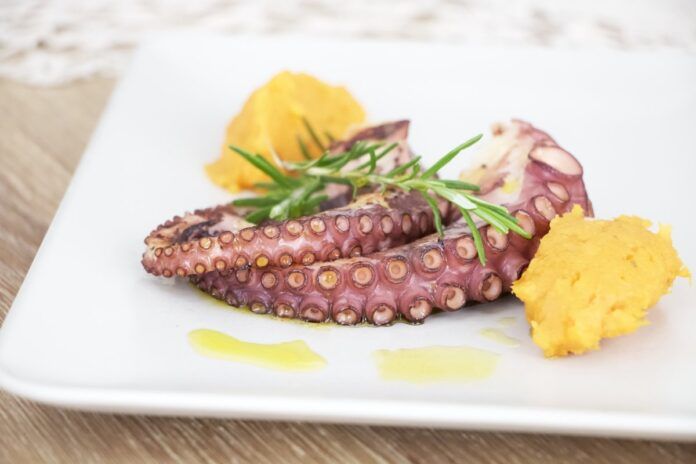 pulpo a la brasa preparado