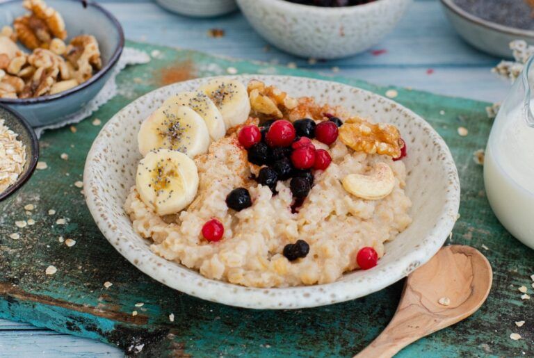 bol de gachas de avena listo