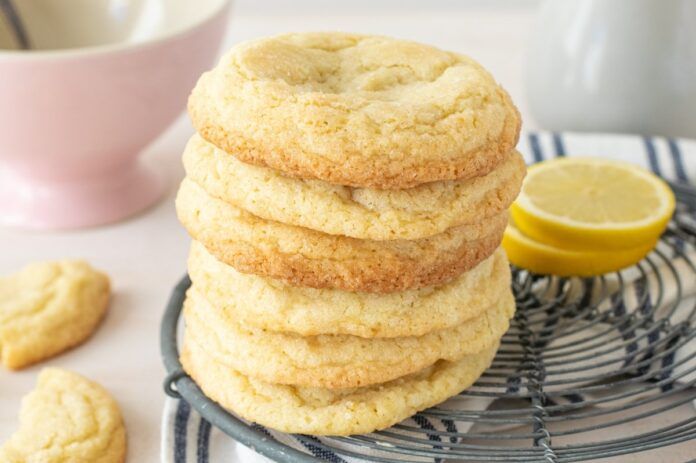 galletas de limon en el plato