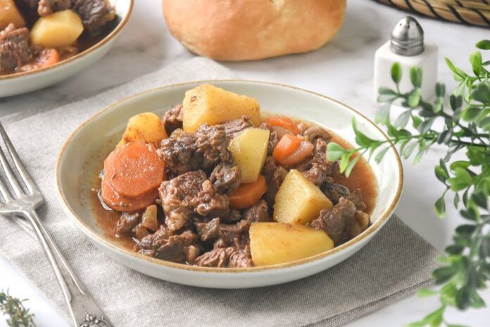 carne guisada con patatas