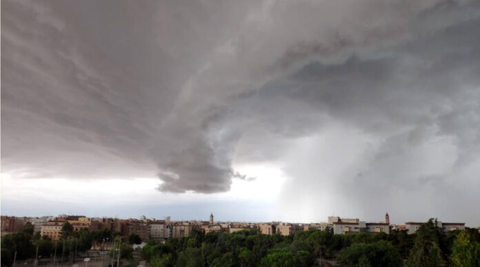 tormenta nubes granizo ciudad real