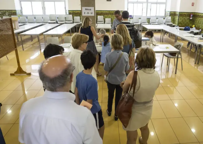 elecciones mesas voto votacion colegio