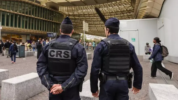 policia francesa