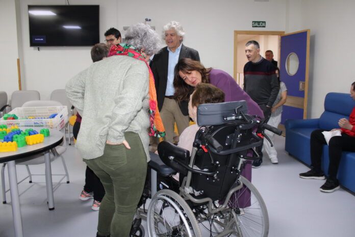 Blanca Fernandez visita CADIG Fuente Agria 2 scaled