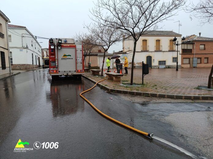 SCIS Achique de agua Torre de Juan Abad parque Infantes