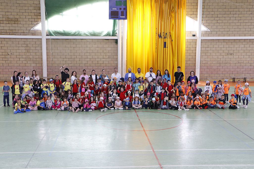 Foto de familia al termino de la sesion de ayer