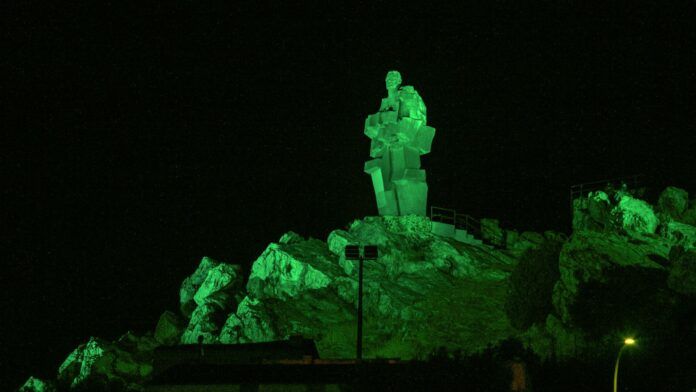 monumento al minero VERDE