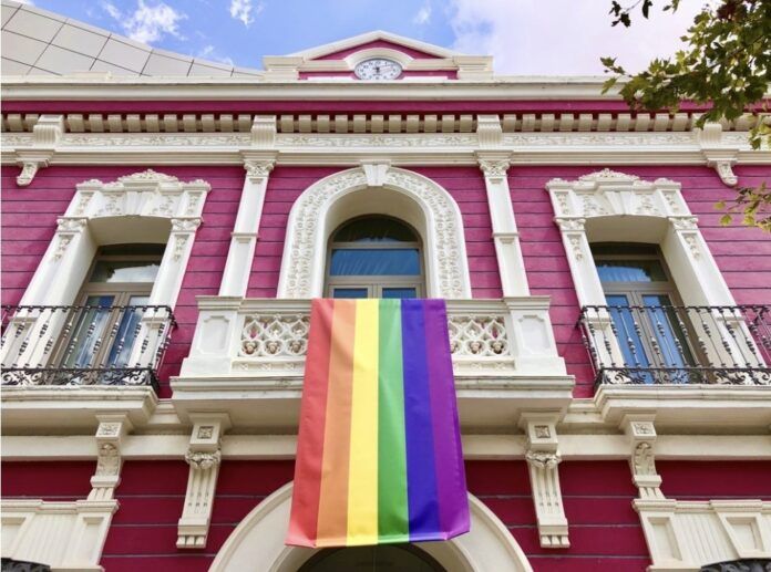 puertollano bandera lgtbi