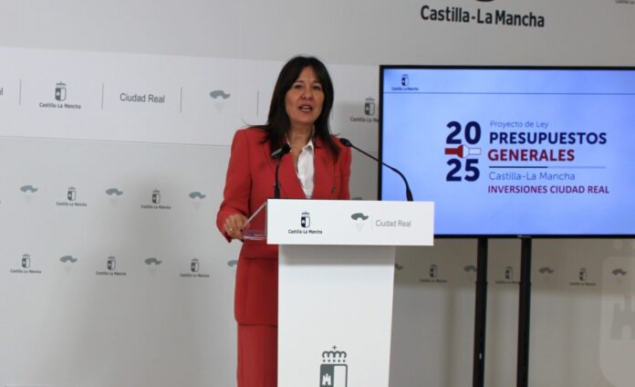 Blanca Fernández en presentación Presupuestos 2025 2