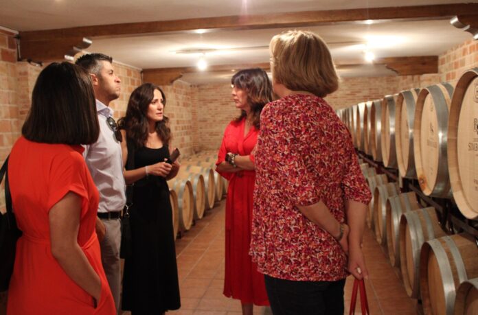 Blanca Fernández visita bodega