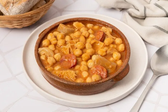 callos con garbanzos