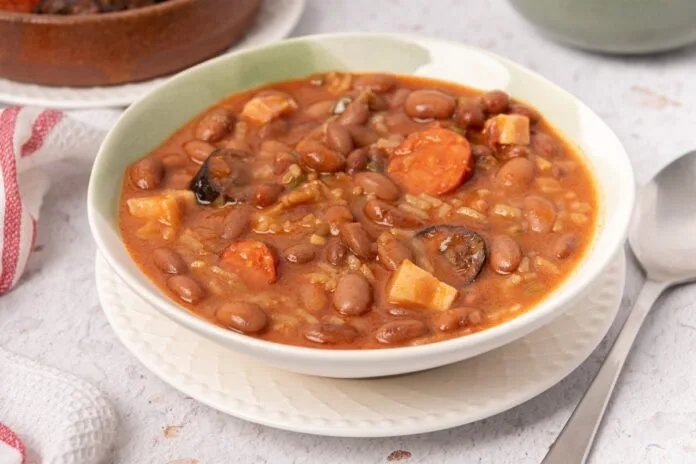 judias pintas con arroz recien hechas