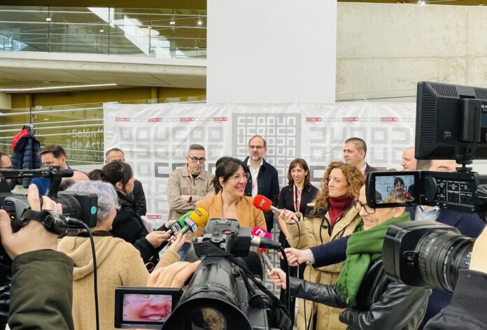 Blanca Fernández en congreso CCOO CR 01