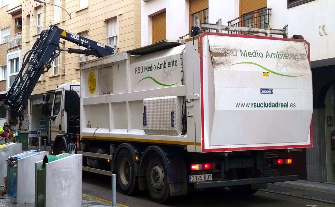 Imagen camion RSU Imagen camion RSU