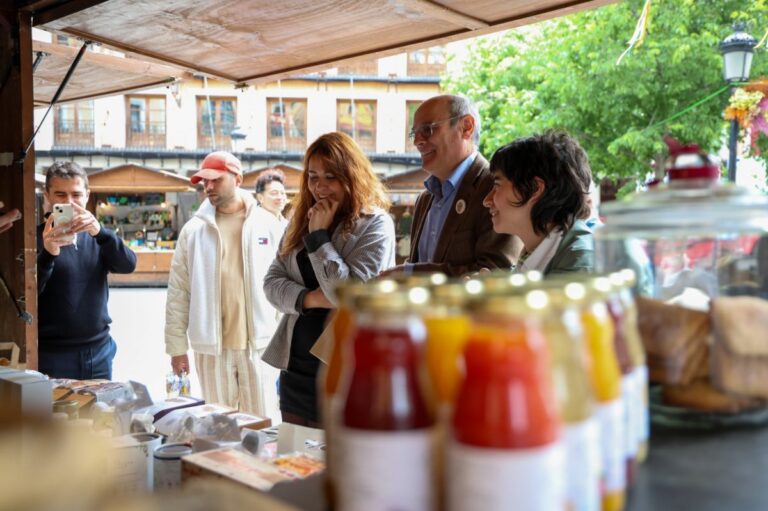 0430 mercadoartesanas 02 1200x799