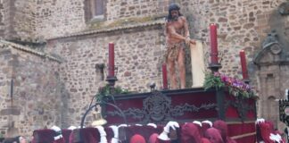 Puertollano vive un Jueves Santo multitudinario y emotivo con cuatro procesiones marcadas por la tradición y la devoción whatsapp image 2025 04 17 at 23.48.55 3 1280x852