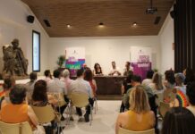 Blanca Fernández en charla 'Memoria histórica LGTBI' 1