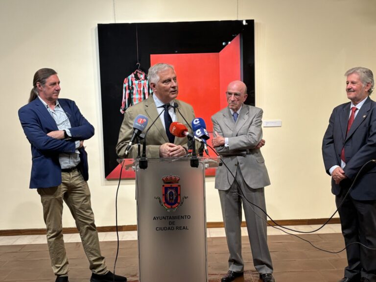 Inauguración exposición de arte contemporáneo 3