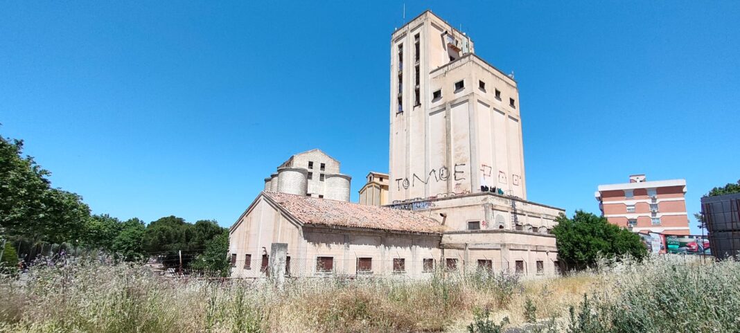 silo