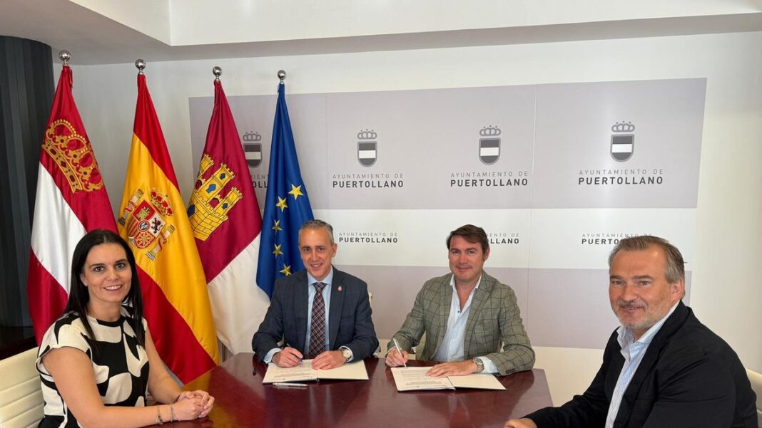 firma convenio puertollano 2025