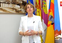 luisa marquez 1 2 2 1