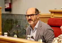 José Manuel Velasco aclara las competencias sobre viviendas turísticas y defiende la gestión del Ayuntamiento de Toledo
