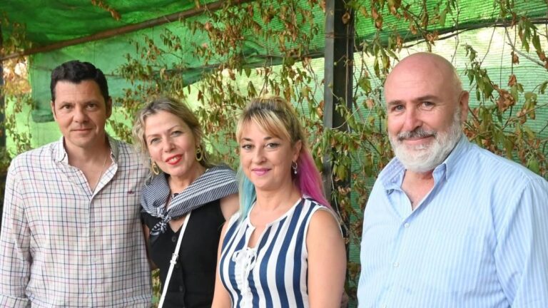 VOX respalda la recuperación de la tradicional Becerrada de Socuéllamos con presencia de concejales y dirigentes provinciales