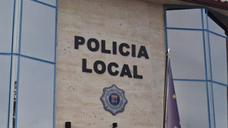 almodovar pide explicaciones al alcalde por el juicio