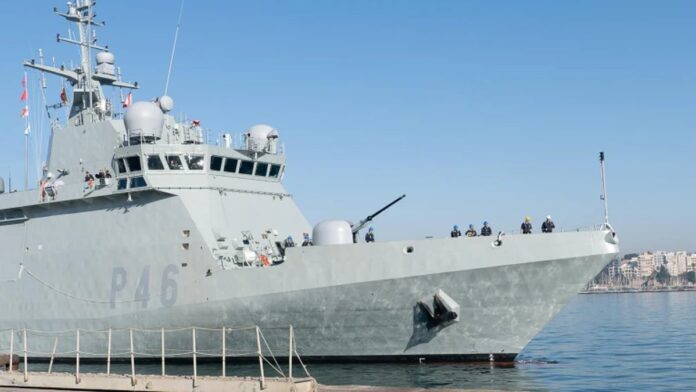 buque furor de la armada