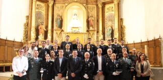 Autoridades y agentes de Policía Local durante la misa de los Santos Ángeles Custodios