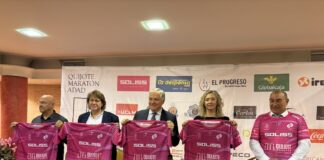 Corredores participando en el Quijote Maratón de Ciudad Real