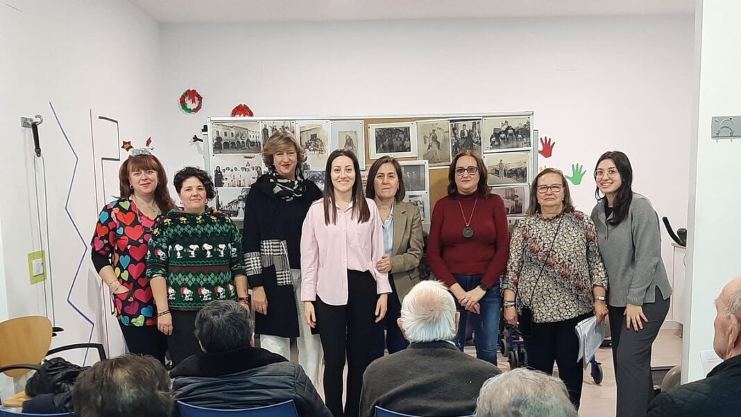 Taller intergeneracional de lectura en la Biblioteca de Bolaños de Calatrava