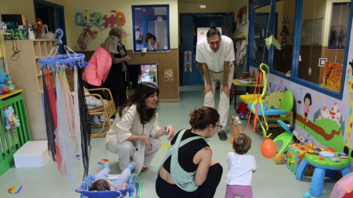 blanca fernandez visita escuela infantil alfonso x 01