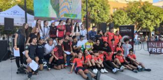 Patinadores durante la Copa Mundial de Patinaje Inline Freestyle en Ciudad Real