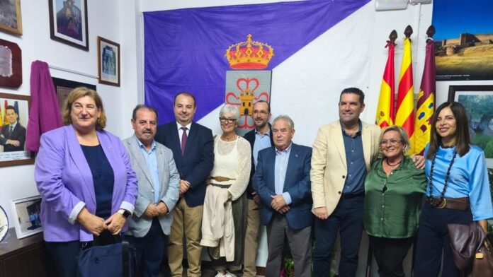 javier vicario visita las casas regionales de castilla la mancha en vilassar y tarrasa por su 25 aniversario javier vicario visita las casas regionales de castilla la mancha en vilassar y tarrasa por su 25 aniversario