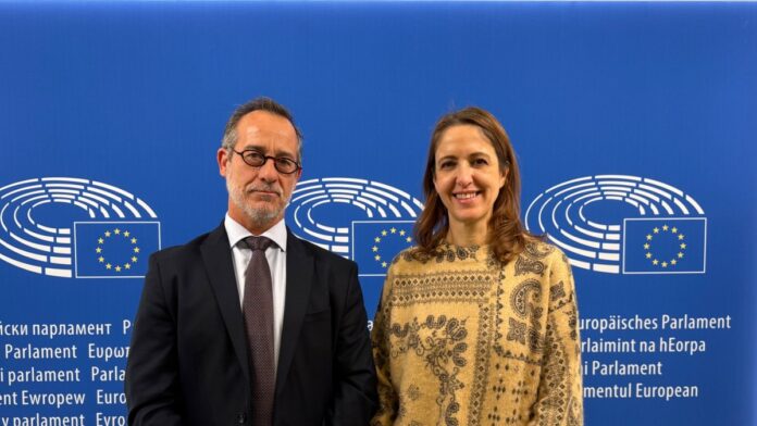 entreparques luis alberto lara y cristina maestre 1