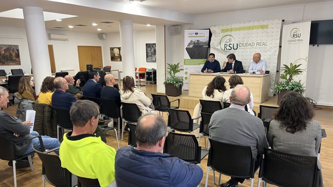 2 rsu contenedor marron y compostaje comunitario