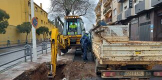 Cinco averías en la red de agua de la barriada de las 630 provocan cortes en Puertollano averia
