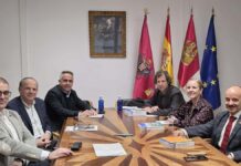 reunion entre el ayuntamiento de toledo y el colegio de ingenieros de caminos