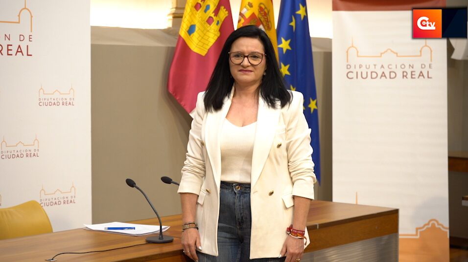 Rocío Zarco durante la rueda de prensa en el Palacio Provincial