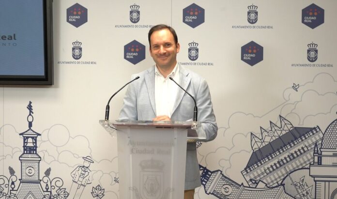 Guillermo Arroyo presenta nuevas inversiones en agua, deporte y espacios públicos con mejoras clave en varios barrios de la capital.