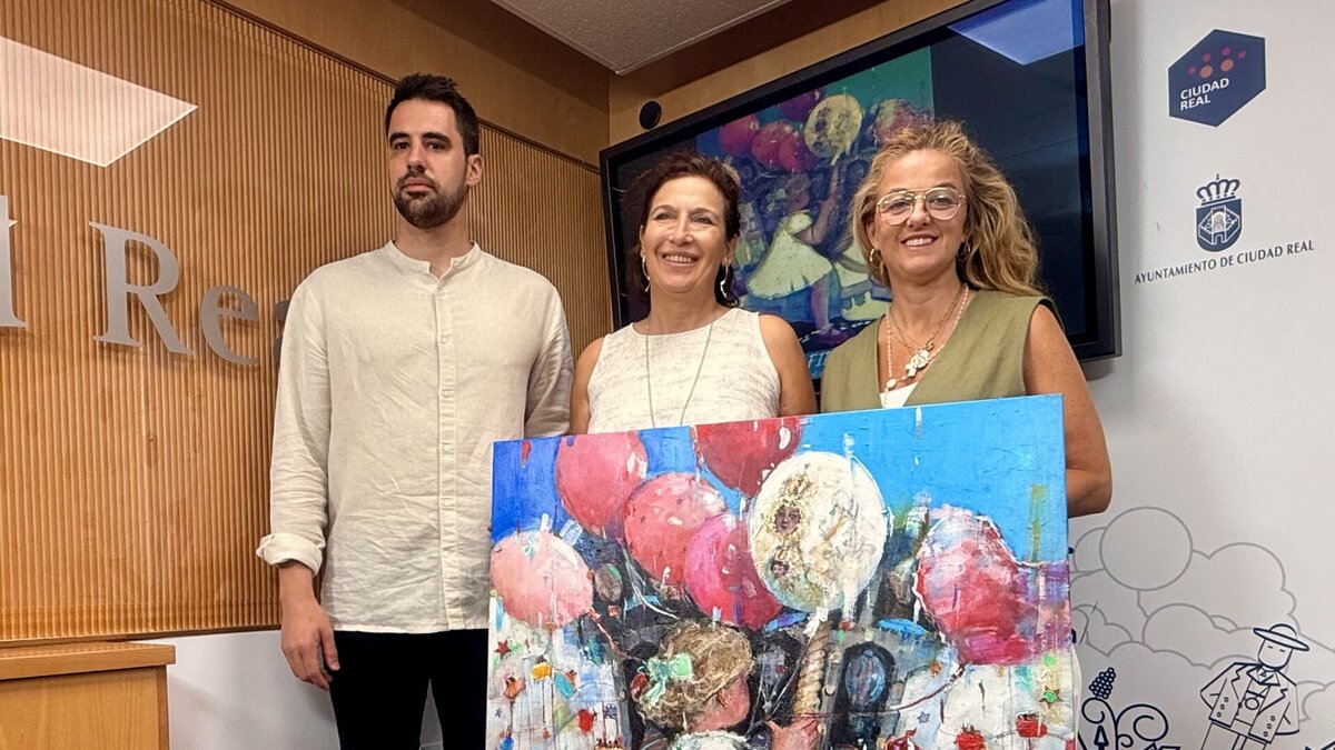 Presentación de la programación de la Feria y Fiestas de Ciudad Real 2026 junto al cartel oficial de las celebraciones.