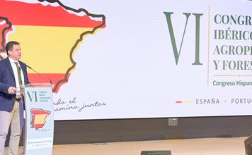 Miguel Ángel Valverde durante el VI Congreso Ibérico Agropecuario y Forestal en IFEDI.